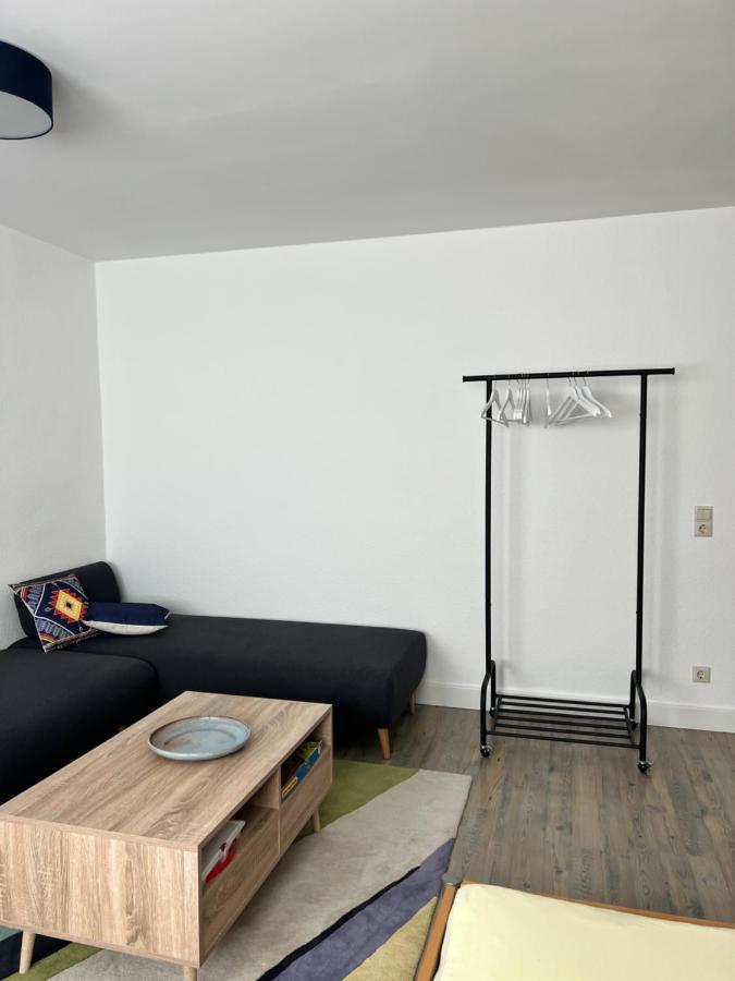 Sehr Schoene Wohnung,Komplett Neu Eingerichtet Limbach-Oberfrohna Exterior foto